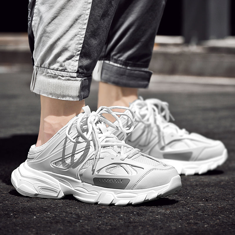 B33 White Sneakers