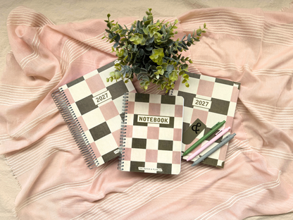 2027 Checkered Weekly Planner