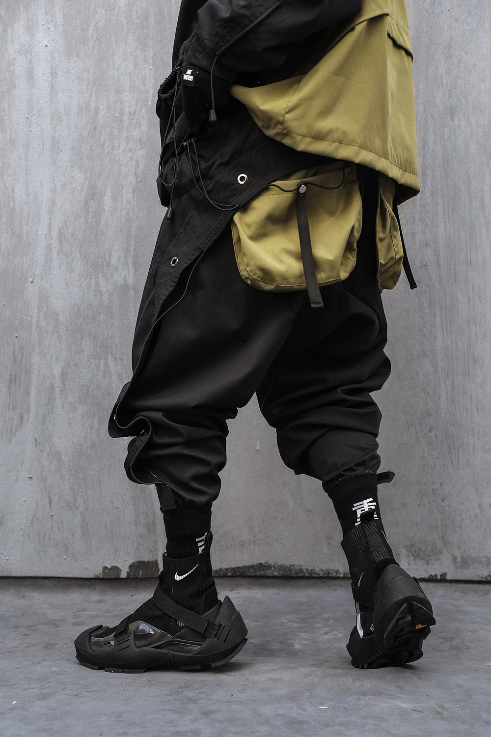 HiP22 Black Industrial Climber Pants