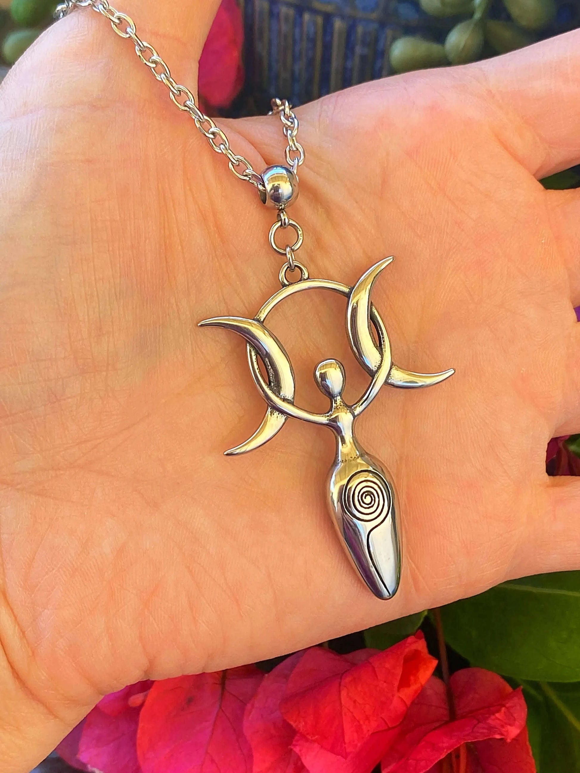 MOON GODDESS NECKLACE Otarealm