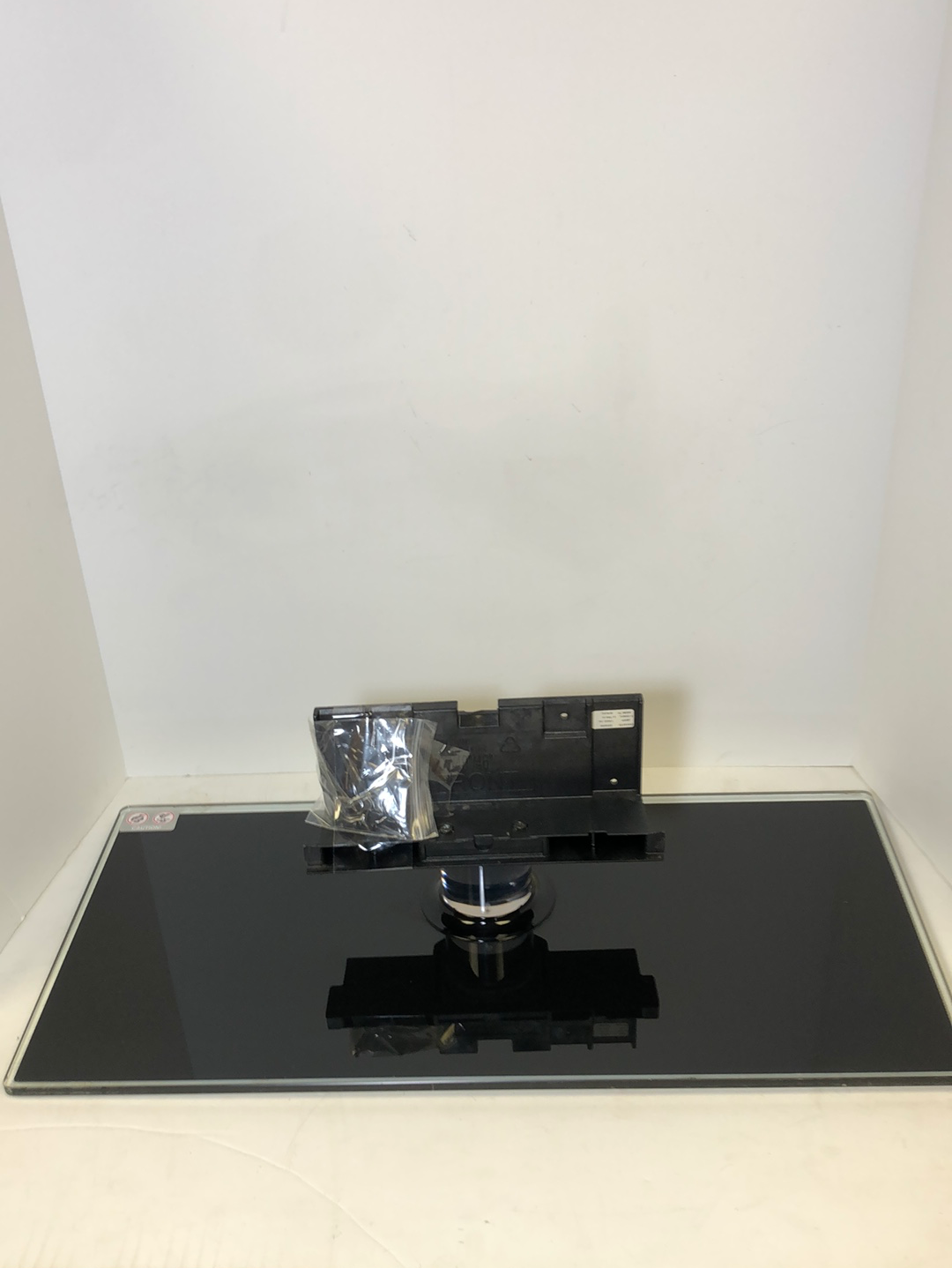 Samsung LN46C630K1F TV Stand/Base