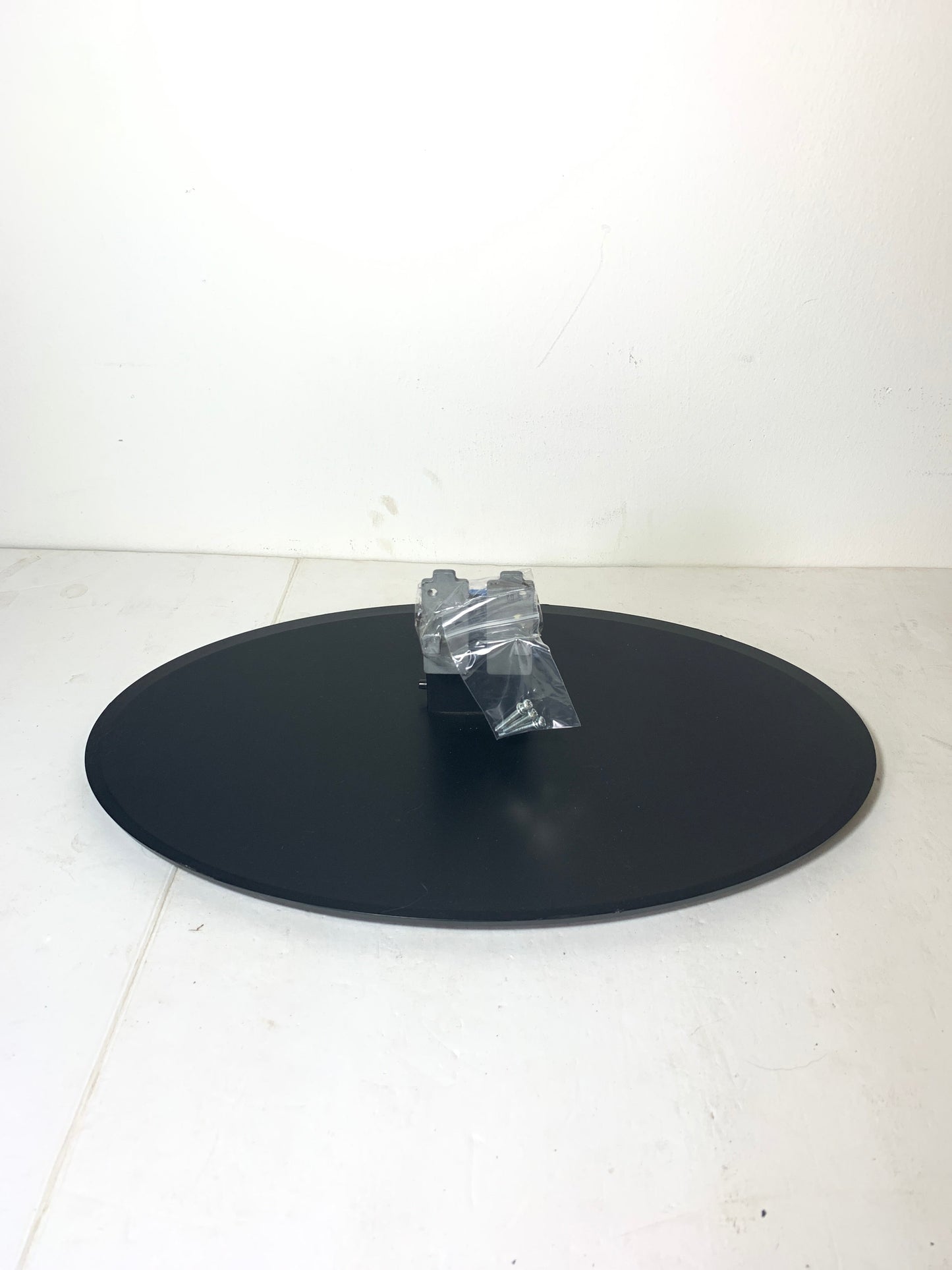 LG 23LC1RB TV Stand/Base